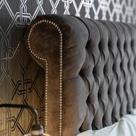Maevela - Jungle Vibe Luxury Centre 1 Bed - New Build - Centre, Digbeth - Rooftop Terrace - Ps4 & Smart Tv's Birmingham